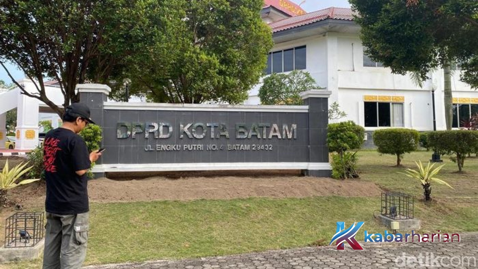 Proyek Pagar Mewah Gedung DPRD Kota Batam: Anggaran Tahap Awal Tembus Rp 2,6 Miliar, Total Estimasi Rp 6 Miliar
