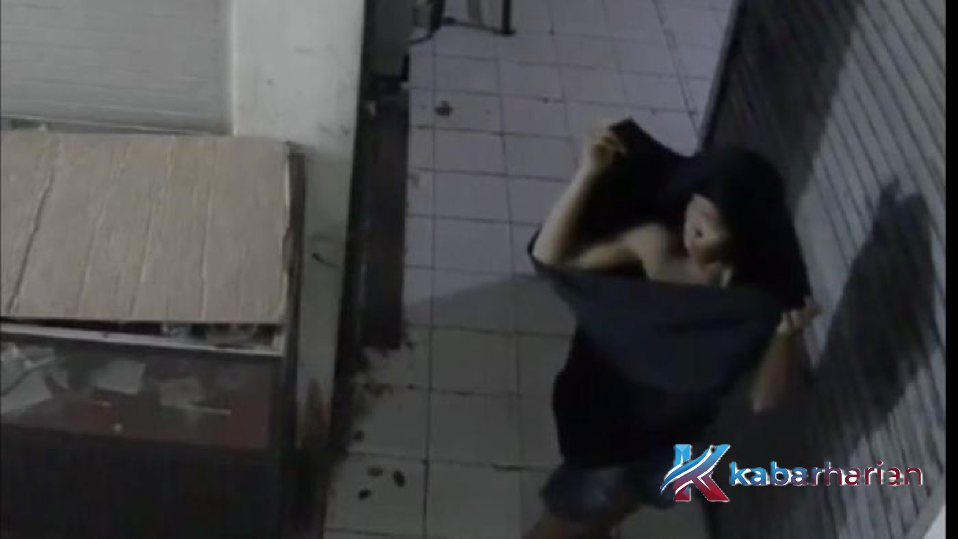 Aksi Pencurian Berantai di Pasar Sentral Pinrang Terbongkar: Remaja 16 Tahun Terjaring CCTV Usai Gasak iPhone dan Uang Tunai