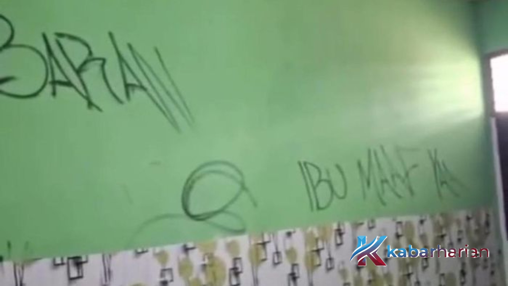 Drama Pencurian 14 Laptop di SMP Yapis Teminabuan: Aksi Nekat 7 Remaja Hingga Pesan Maaf di Dinding Sekolah