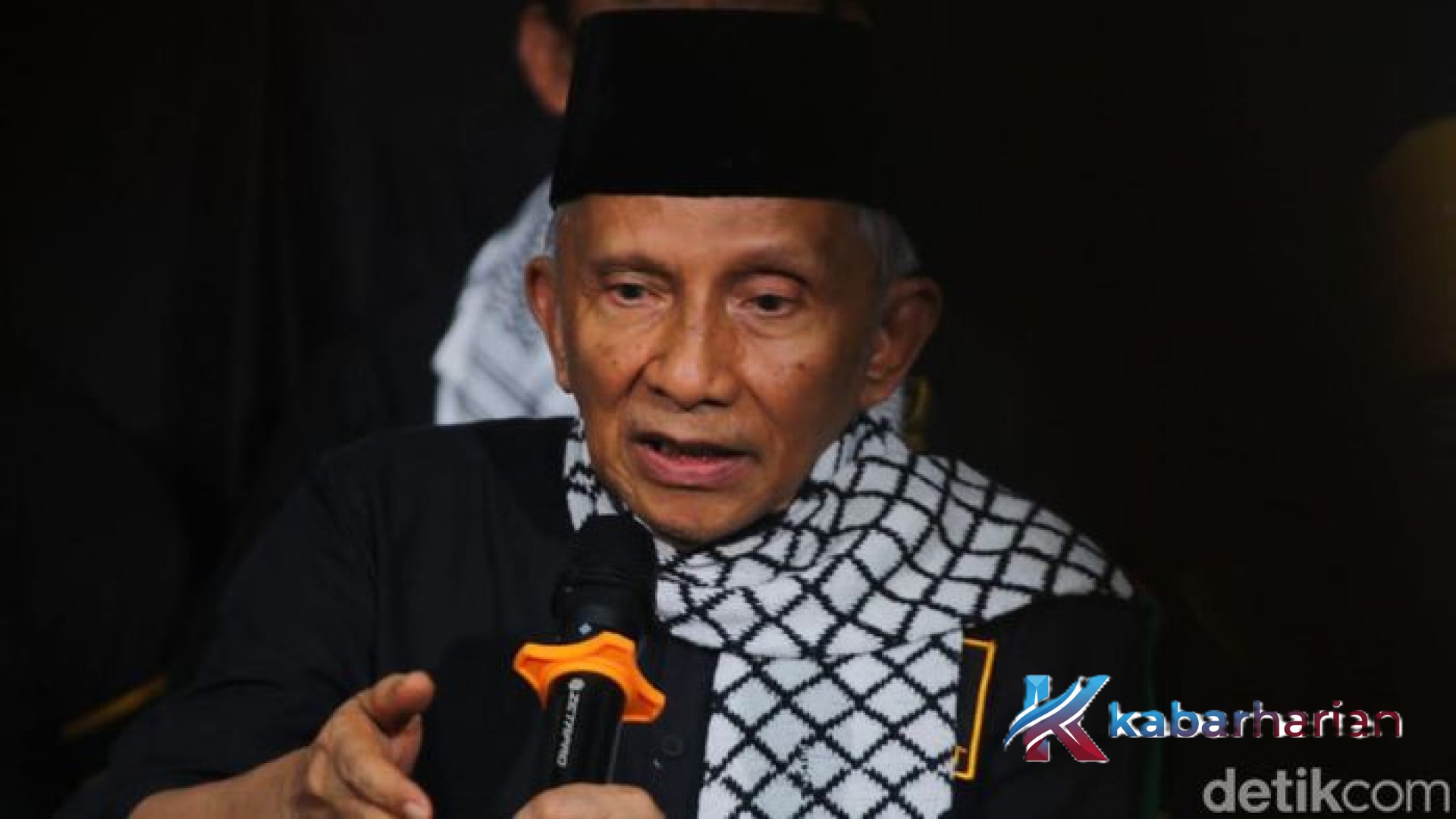 Polemik Tajam Amien Rais Soal Kedekatan Prabowo dan Teddy, Golkar: ‘Saatnya Mengontrol Diri’