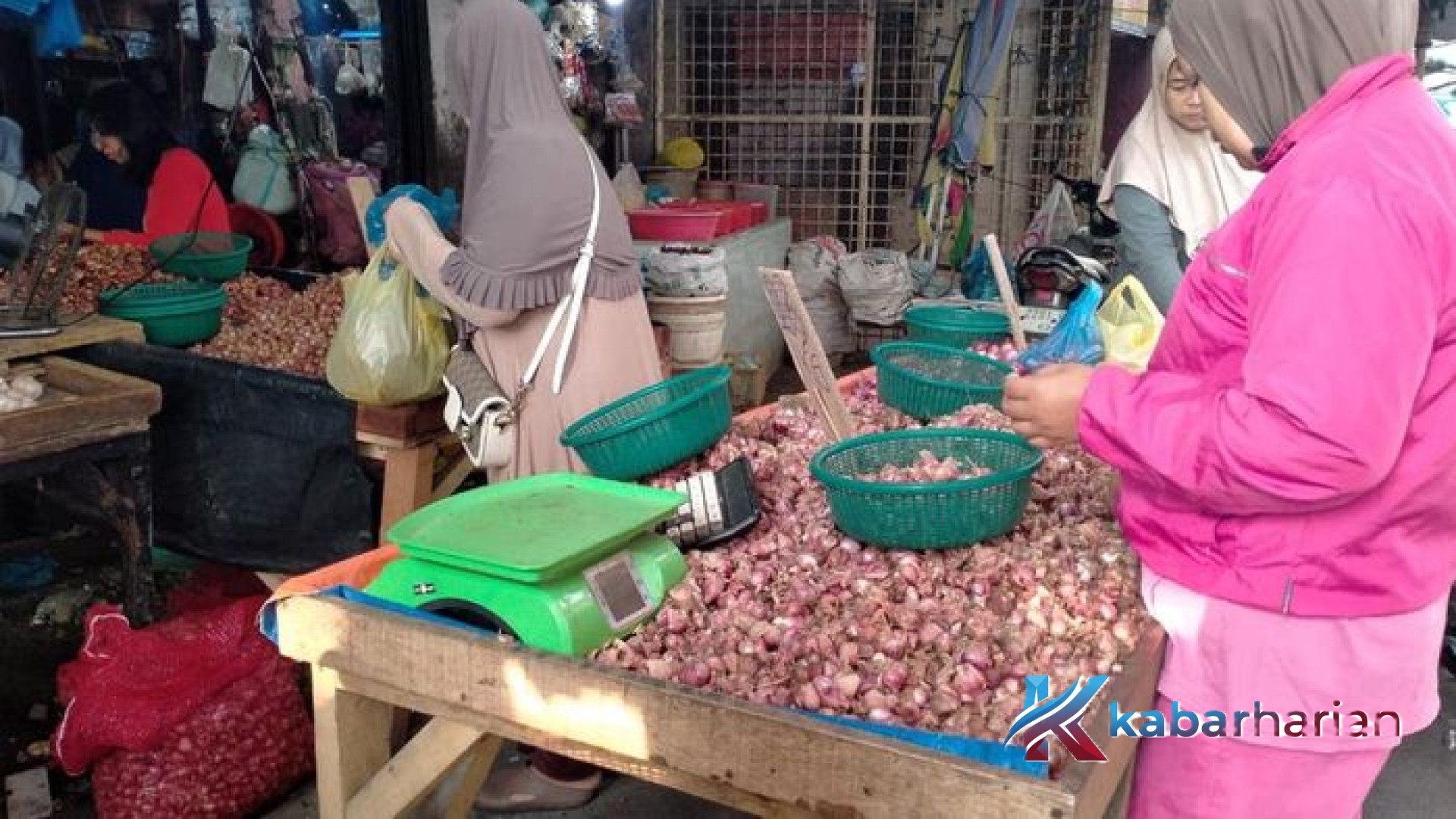 Gejolak Harga Pangan di Binjai: Bawang Merah Melambung Tinggi, Cabai Merah Justru Melandai