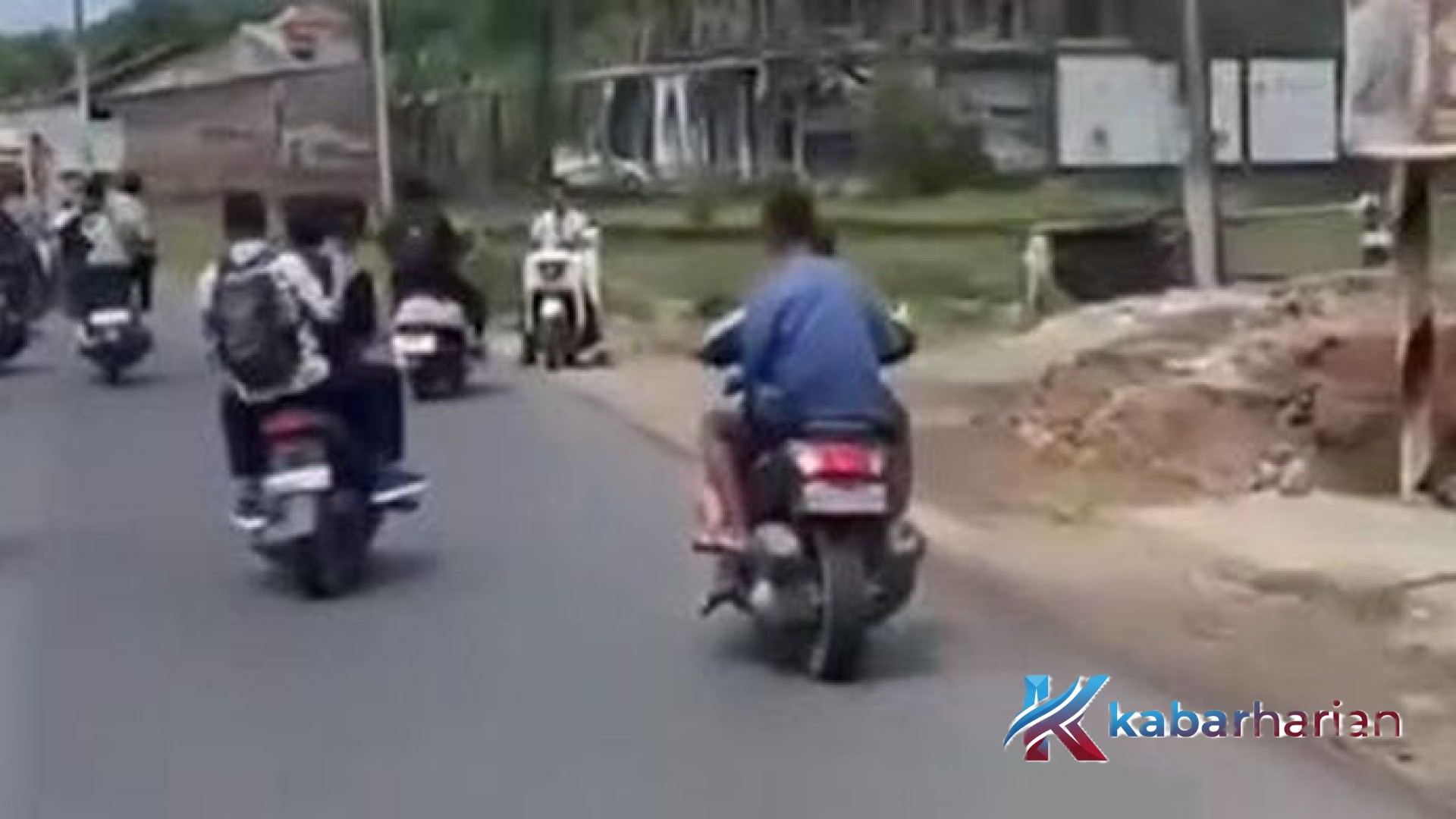 Aksi Meresahkan Konvoi Pelajar SMP Bawa Sajam di Gowa Berakhir di Kantor Polisi, 31 Remaja Diamankan