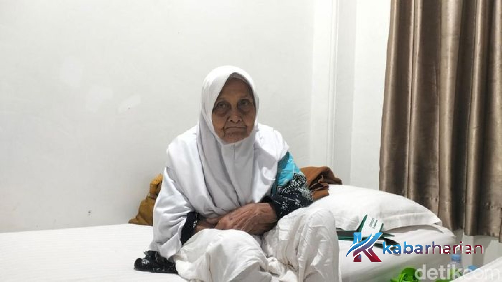 Kisah Inspiratif Nenek Ramlah: Menabung Uang Jajan dari 13 Anak Demi Menunaikan Haji di Usia 101 Tahun