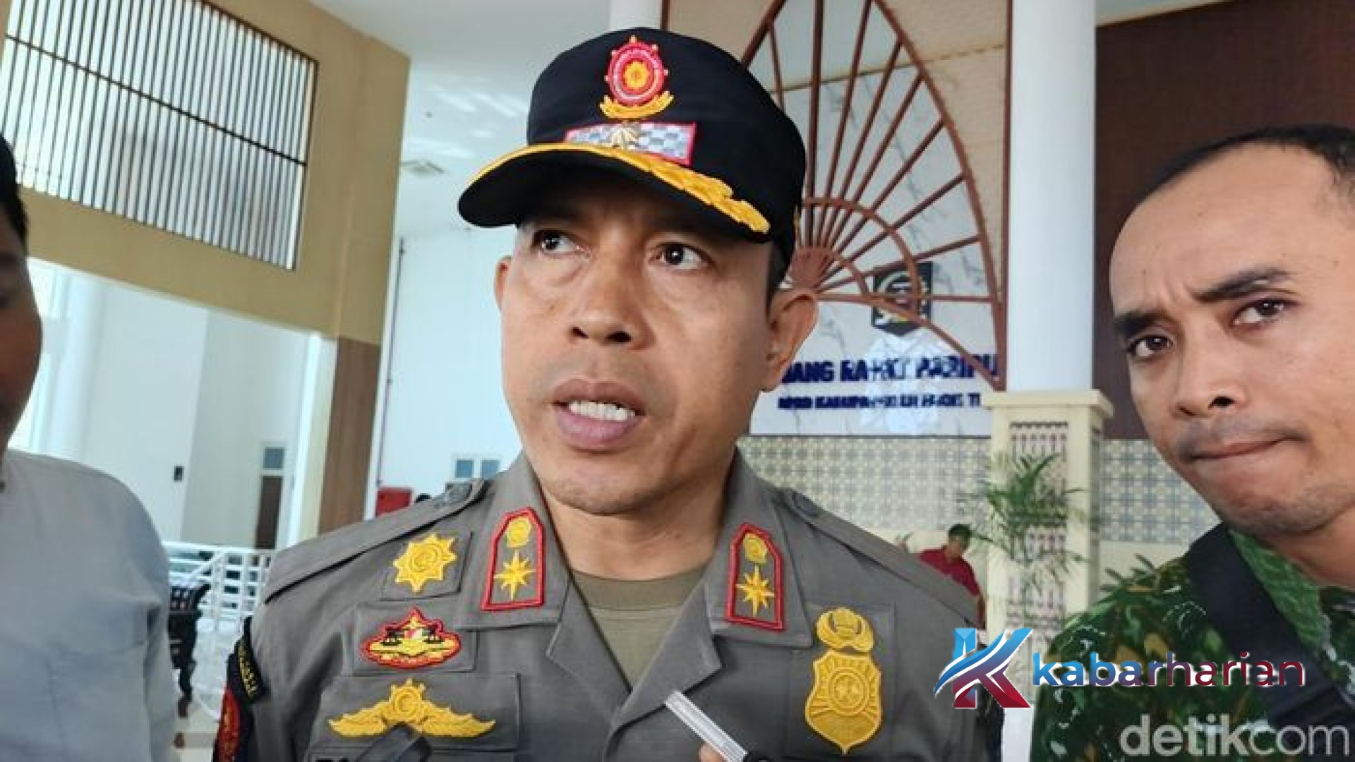 Ketegasan Pemkab Lombok Tengah: 25 Gerai Indomaret dan Alfamart Resmi Ditutup Demi Eksistensi Pasar Tradisional