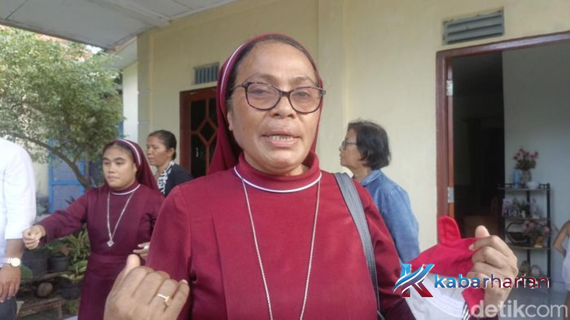 Aksi Heroik Suster Marisa: Bertaruh Nyawa Tembus Kobaran Api Demi Selamatkan Bayi di Kupang