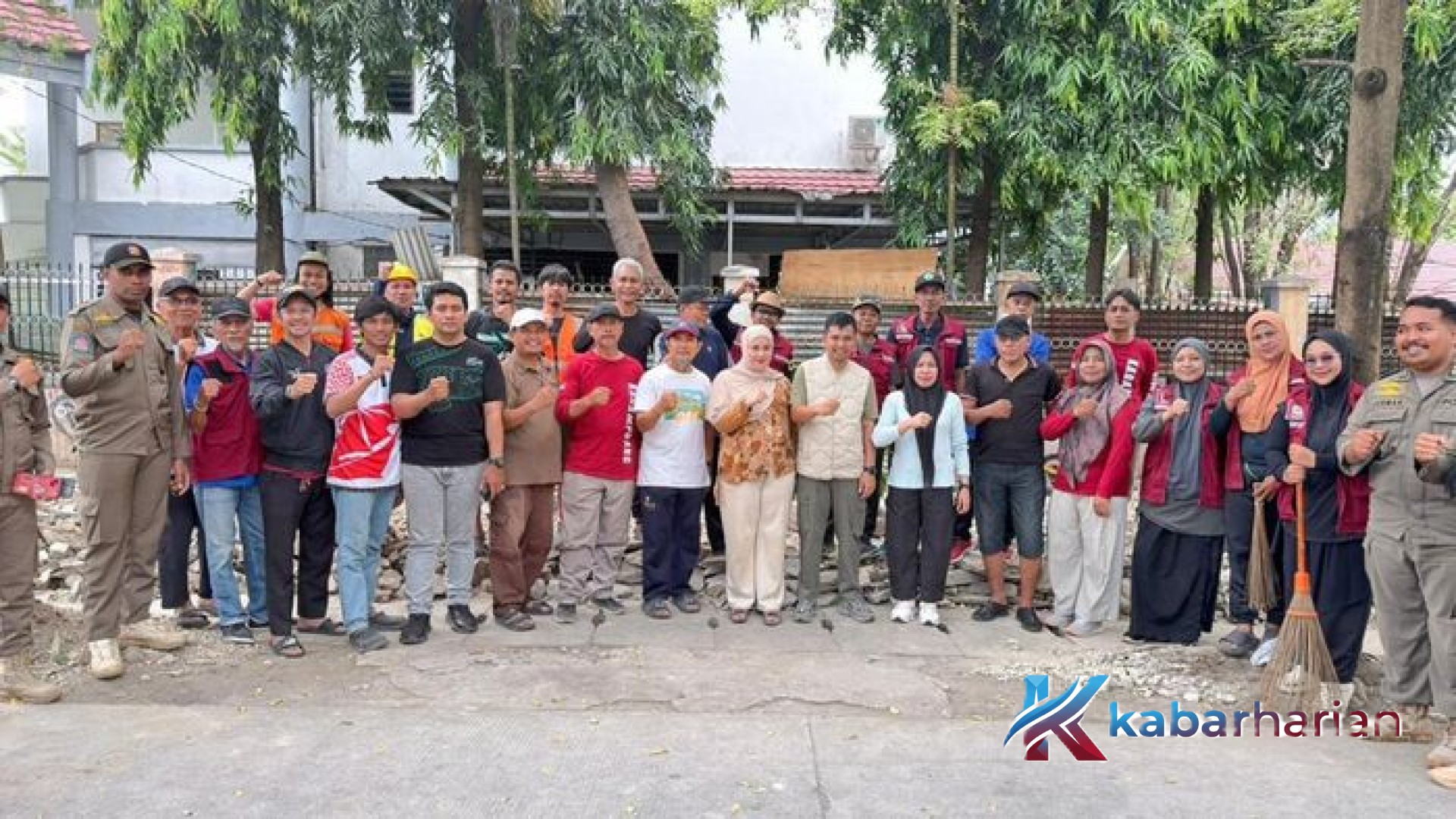 Aksi Nyata Camat Panakkukang dan PGIW Sulselbara: Kembalikan Hak Pejalan Kaki Melalui Gerakan Hijau dan Bersih