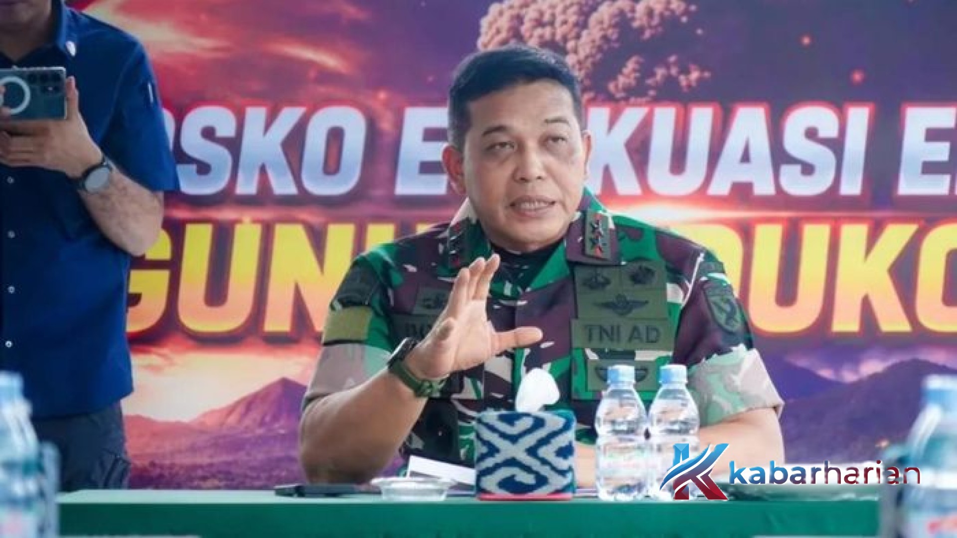 Misi Kemanusiaan di Jantung Api: Kepemimpinan Taktis Pangdam Dody Triwinarto dalam Evakuasi Dramatis Gunung Dukono