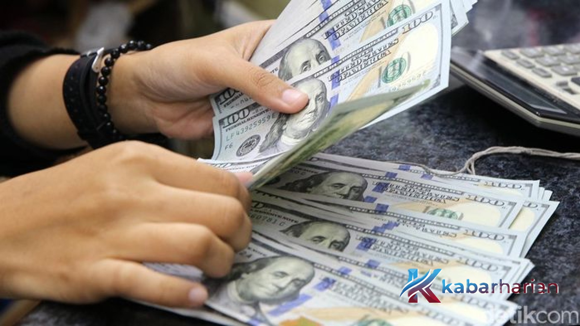 Rupiah Terhempas ke Level Terendah Sepanjang Sejarah: Dolar AS Tembus Rp 17.658, Apa Dampaknya bagi Rakyat?
