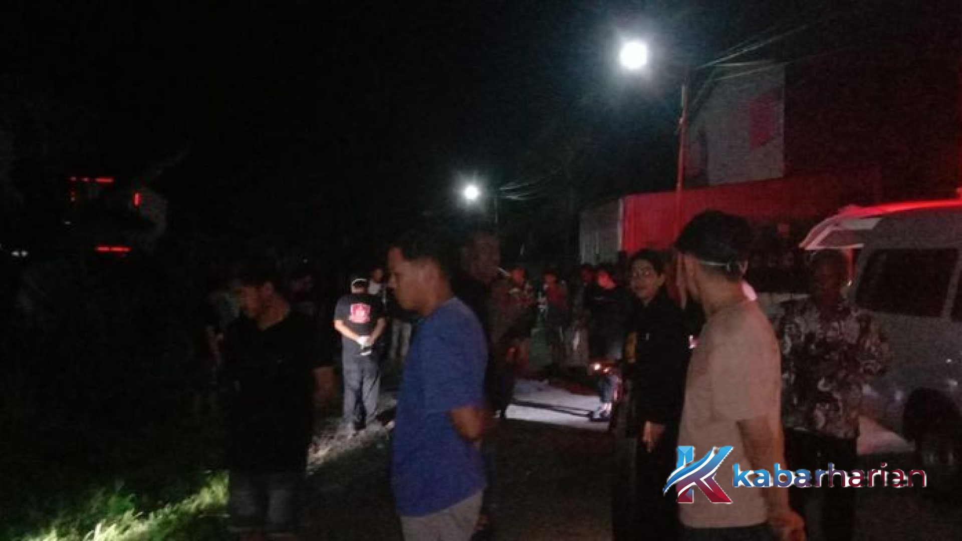 Tragedi di Jalan H Mukaddas: Anggota TNI AD Tewas Usai Terhempas Lubang Maut di Parepare